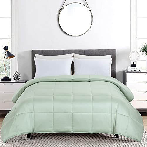 HOMBYS Lightweight Cooling Viscose from Bamboo King Size Comforter Down Alternative Duvet Insert, 100% Viscose Made from Bamboo, All Season Soft Sage Green Comforter for Hot Sleepers